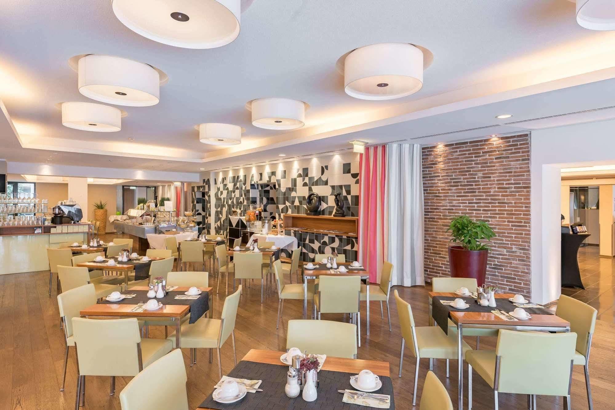 Hotel Ploberger Вельс Экстерьер фото