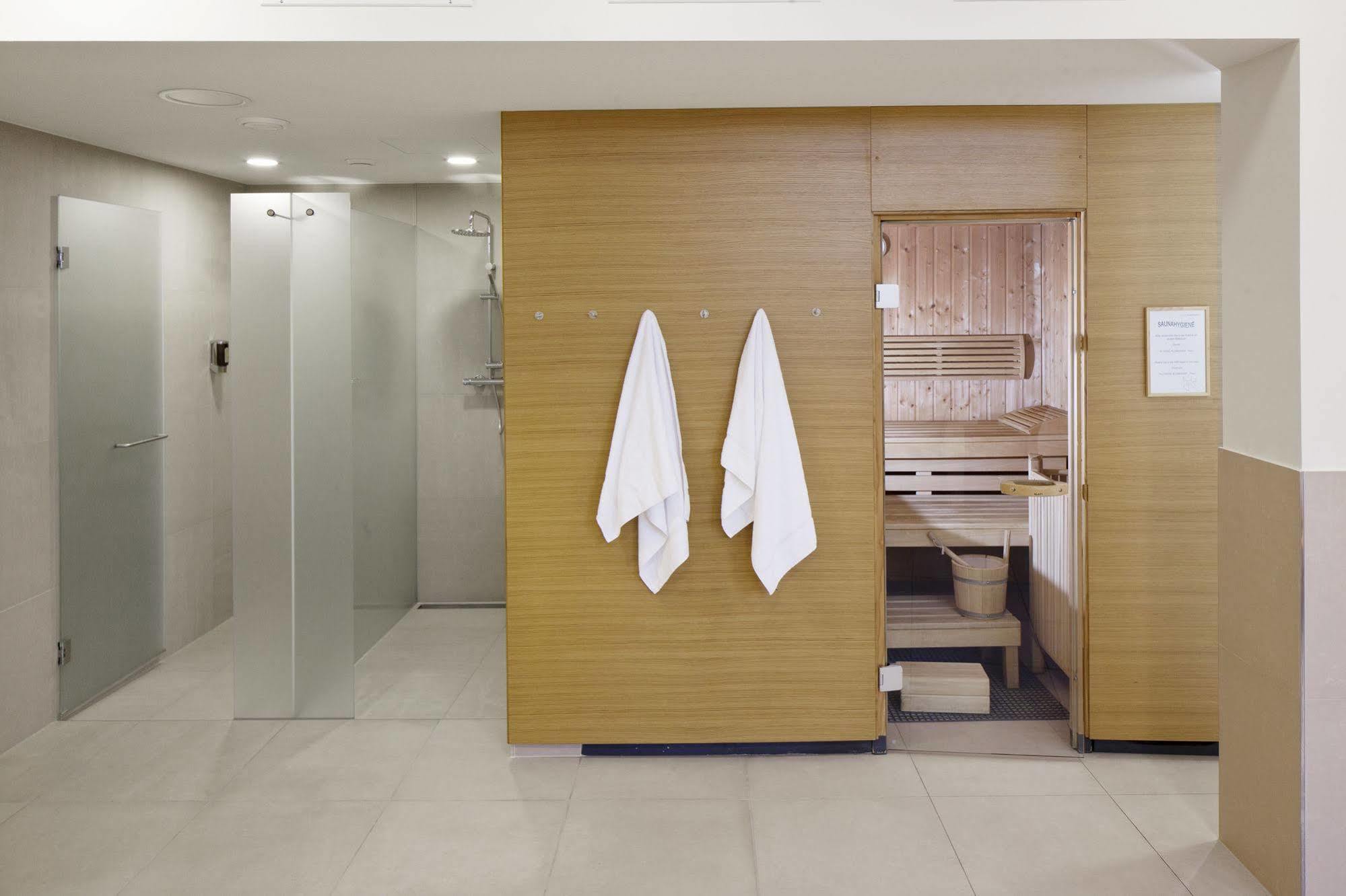 Hotel Ploberger Вельс Экстерьер фото